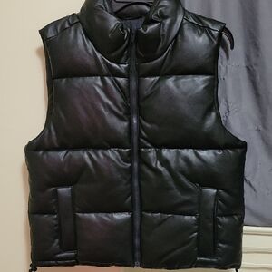 Hollister Black Quilted Vest